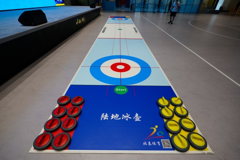 8月团建做什么,尖峰拓展,武汉团建,户外拓展,室内团建.jpg
