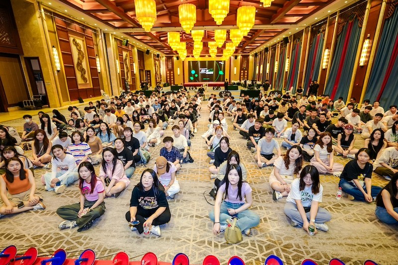 击剑团建,武汉团建,团建策划,尖峰团建,团建活动策划.jpg