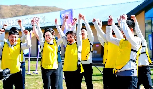 1764646612469168.jpg 武汉团建,武汉欣航团建,拓展培训,拓展活动,武汉拓展团建活动_副本.jpg