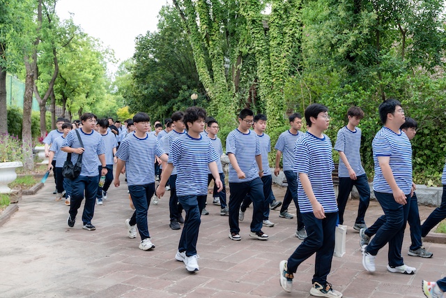 1774510592248027.jpg 武汉拓展培训,团队赋能,高效团建,管理投资,春日唤醒,执行力提升,企业文化落地,拒绝无效团建,团队凝聚.JPG