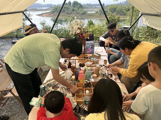 武汉团建公司,团建游戏,团建项目,拓展培训,武汉企业团建定制,户外拓展, 武汉水上趣味团建 .jpeg