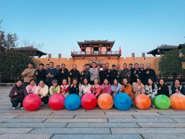 武汉团建公司,团建游戏,团建项目,拓展培训,武汉企业团建,户外拓展, 趣味团建.jpg